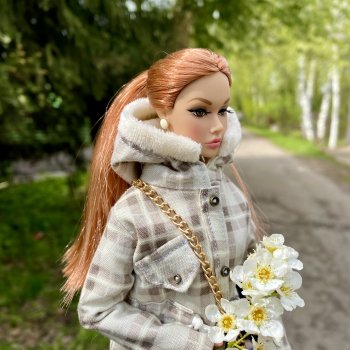 Тает вчерашний снег