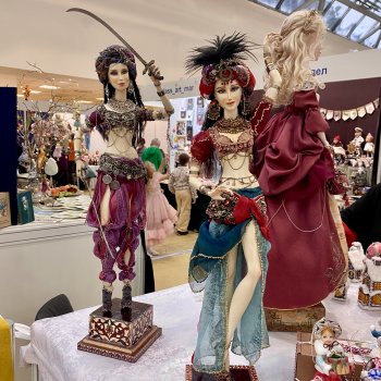 Искусство куклы 2024. Первый день выставки