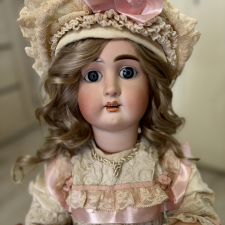 Антикварная французская кукла