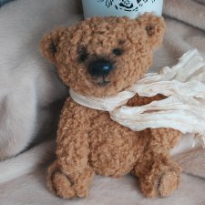 Кудрявый мишка