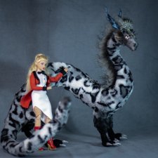 дракон серый игрушка в смешанной технике