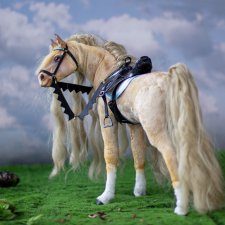 лошадь для Барби, подвижная в смешанной технике, конь формат 1/6