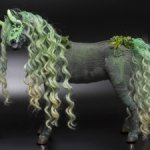 лошадь фантастическая, подвижная в смешанной технике, конь