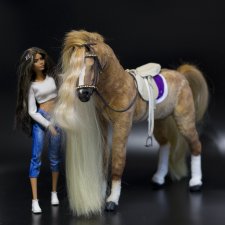 лошадь для Барби игрушка в смешанной технике формат 1/6