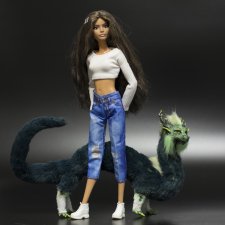 Дракон для Барби в смешанной технике, подвижный