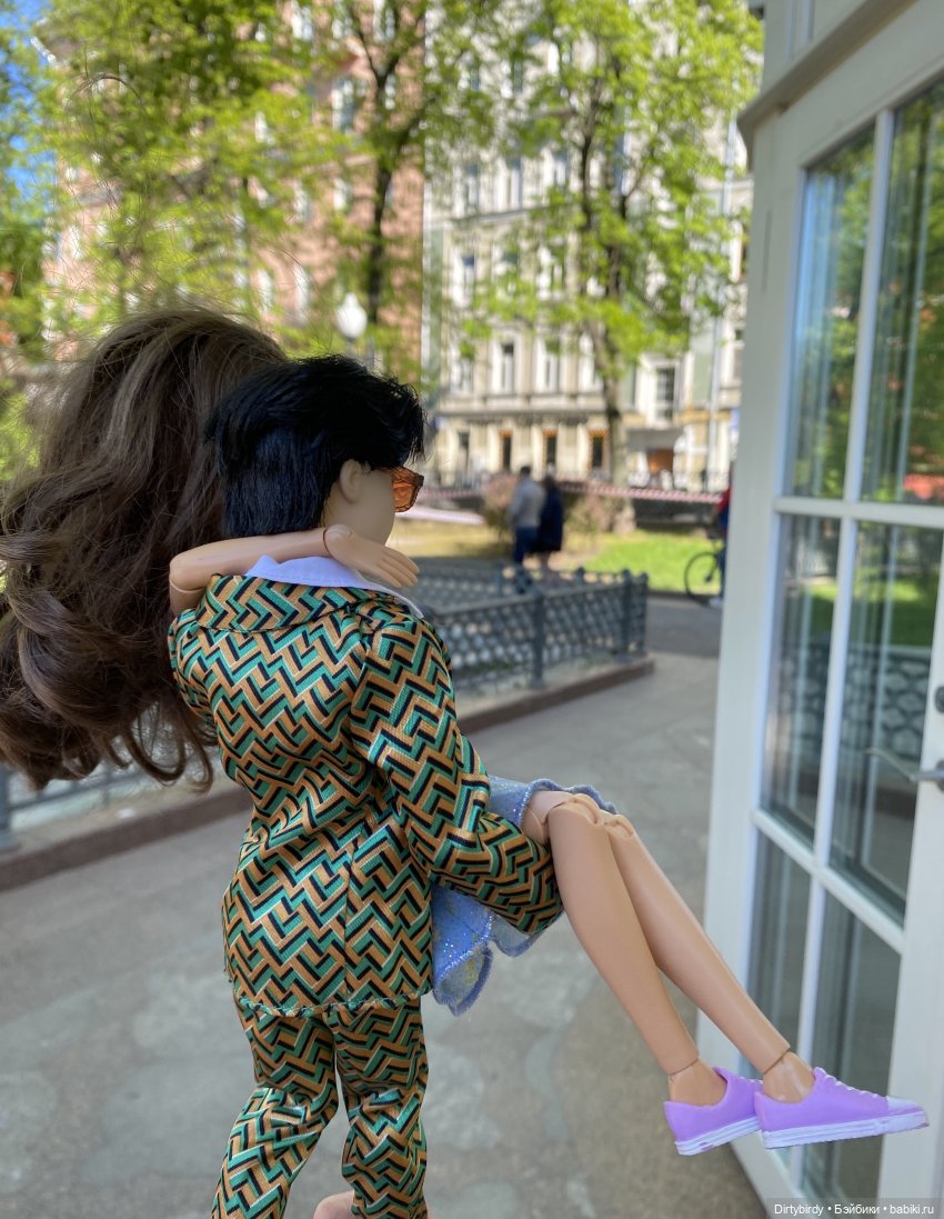 Игра сердец 4. Лив и Хоуп на свадьбе друзей