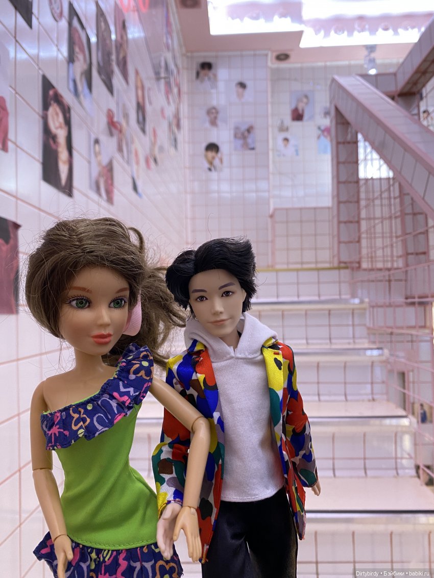 Лив и Джей Хоуп на дискотеке 90-х (фото 2)