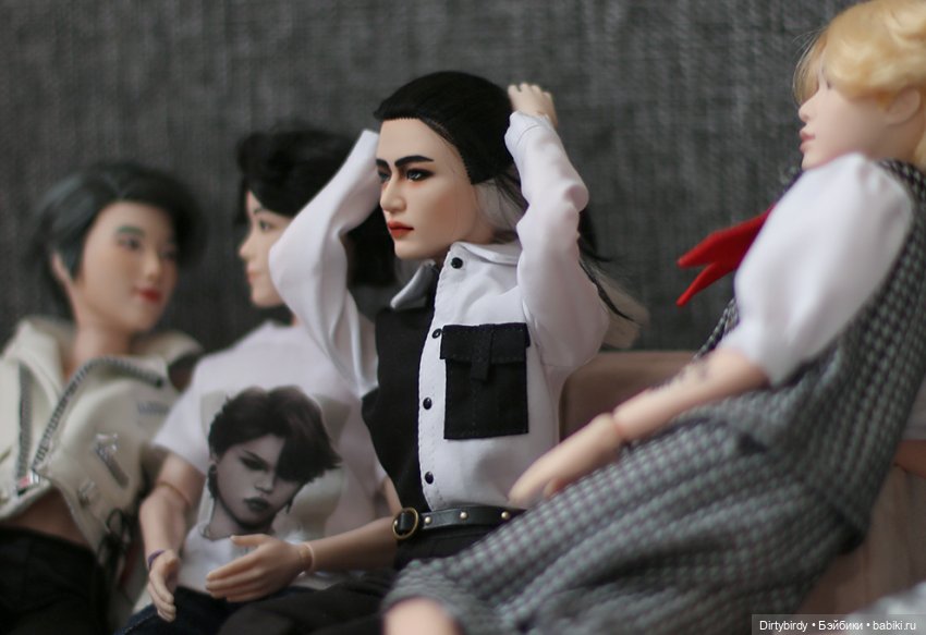 Токшоу " Комната для четверых ребят". Эпизод 2. Деньги/слава/любовь