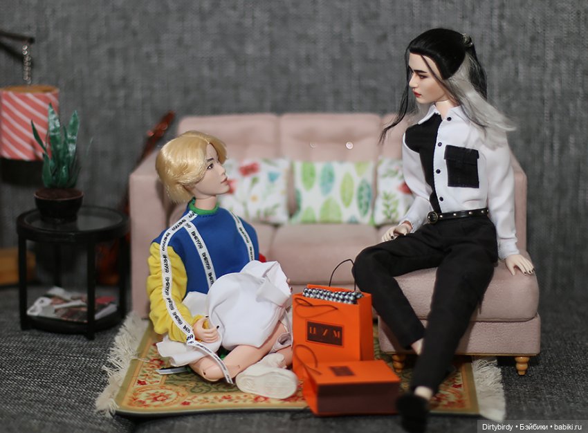 Токшоу " Комната для четверых ребят". Эпизод 2. Деньги/слава/любовь (фото 2)