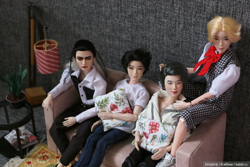 Токшоу " Комната для четверых ребят". Эпизод 2. Деньги/слава/любовь