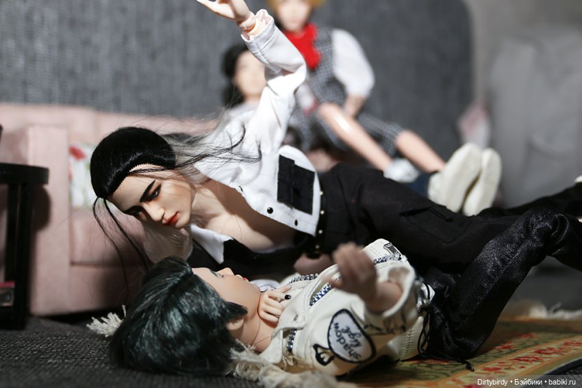 Токшоу " Комната для четверых ребят". Эпизод 2. Деньги/слава/любовь