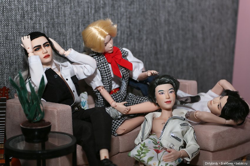 Токшоу " Комната для четверых ребят". Эпизод 2. Деньги/слава/любовь