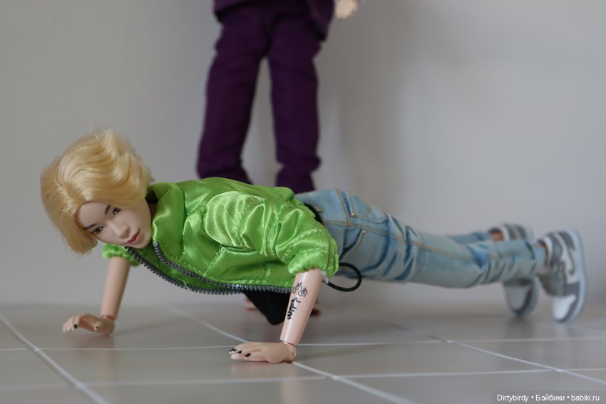 Токшоу "Комната для четверых ребят". Эпизод 4. Турбулентность (фото 7)