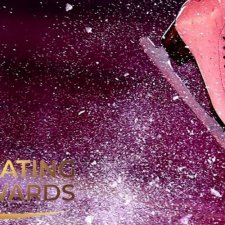 Соревнования по фигурному катанию среди кукол. Флешмоб.