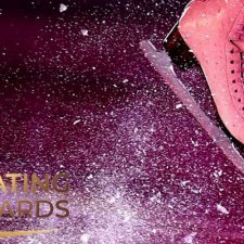 Напоминалка о флешмобе Соревнования по фигурному катанию среди кукол!