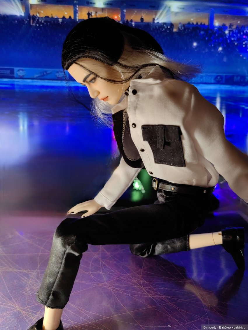 На льду Виктор Ким. Новогоднее шоу