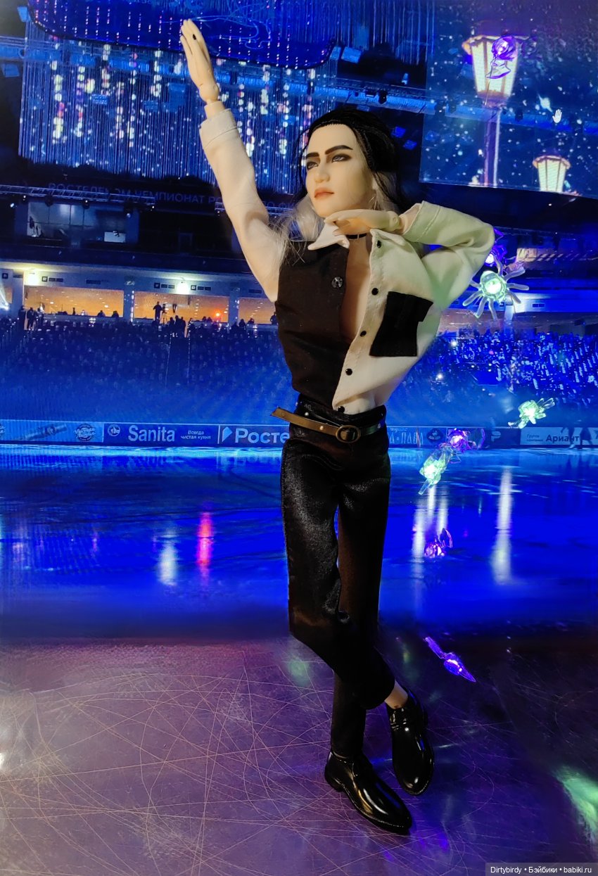 На льду Виктор Ким. Новогоднее шоу