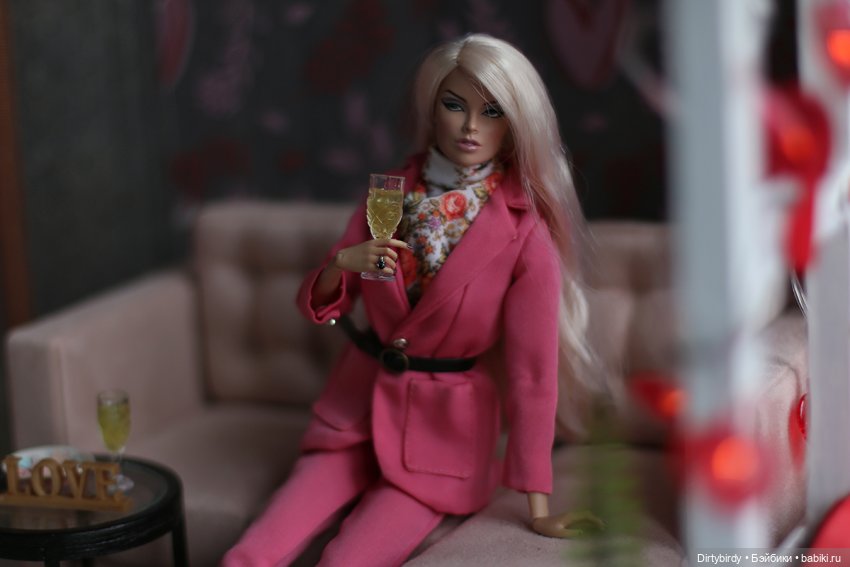 Мы только туда и обратно или звездные гости на свадьбе профессора (фото 4)