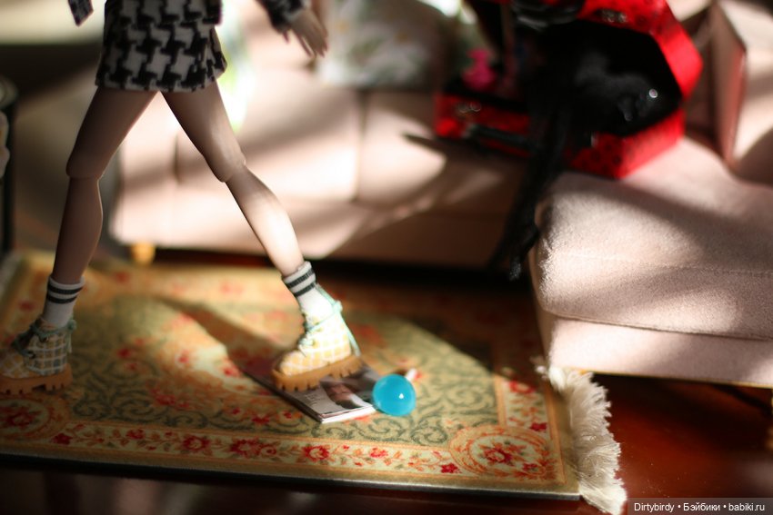 Я тебе не куколка! Путаница в общаге