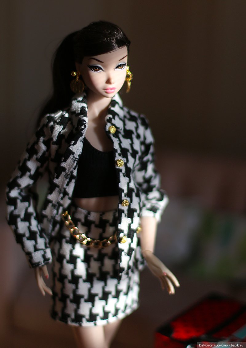 Я тебе не куколка! Путаница в общаге (фото 6)