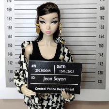 Я тебе не куколка! Путаница в общаге.