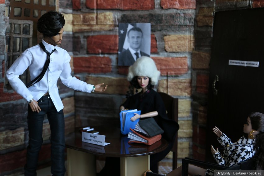 Трудовые будни адвоката Перрена | Бэйбики Трудовые будни адвоката Перрена