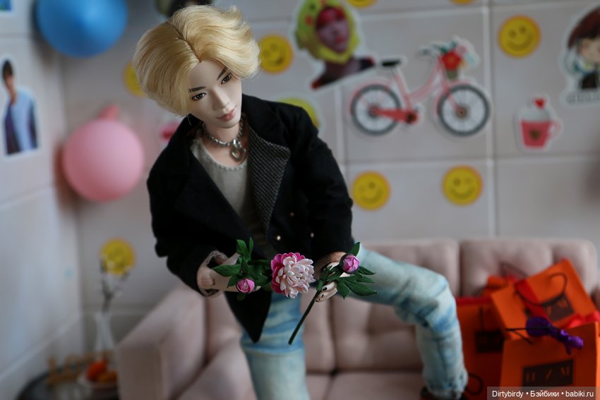 Деньрожденевский эфир Феликса Обитсу. Распаковочка (фото 2)