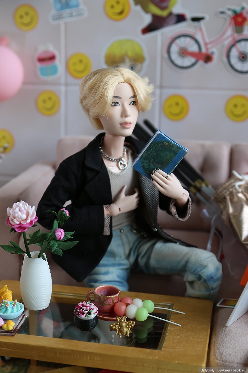 Деньрожденевский эфир Феликса Обитсу. Распаковочка