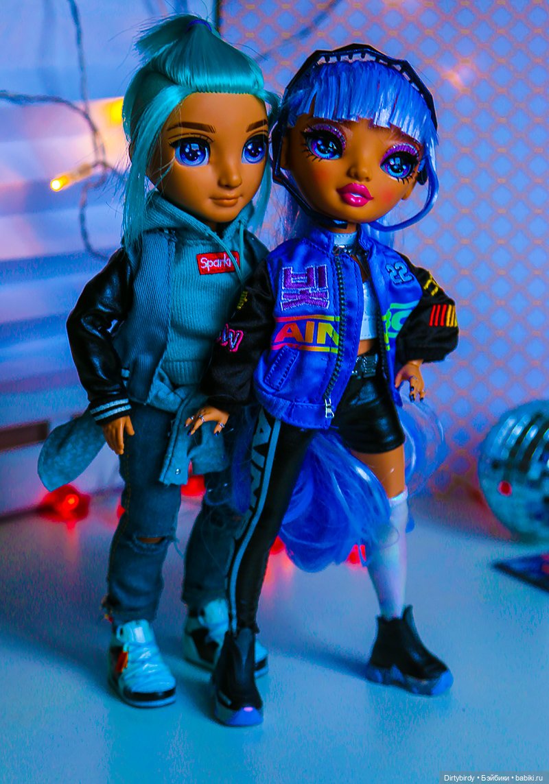 С чего начинается дружба Rainbow High