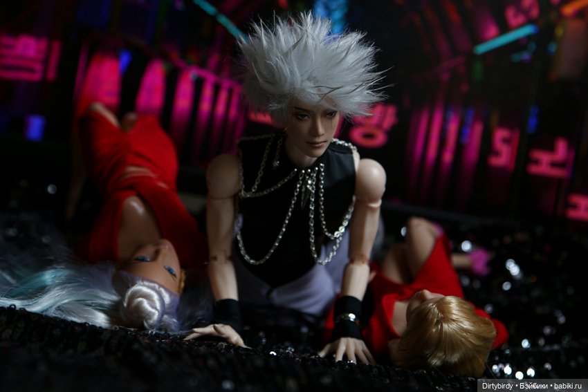 Участник музыкального фестиваля Team KAShi с песней "Blow"