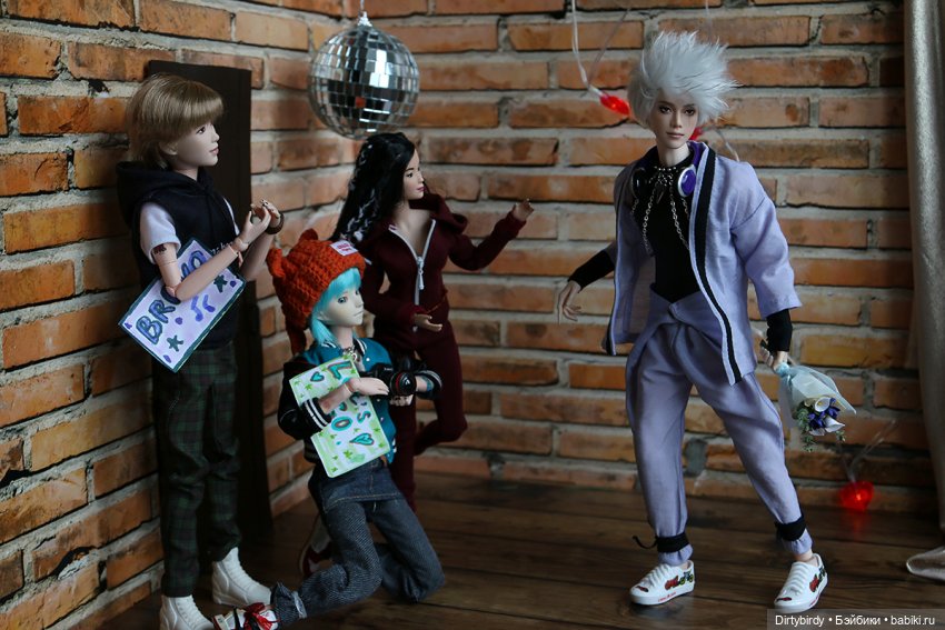 Участник музыкального фестиваля Team KAShi с песней "Blow"