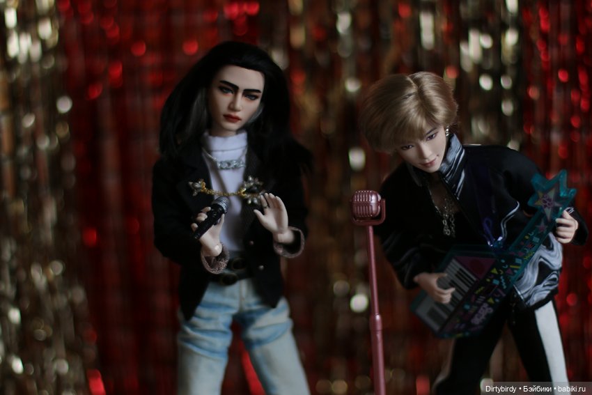 Дискотека 80-х или музыкальный подарок тётушкам от придурков