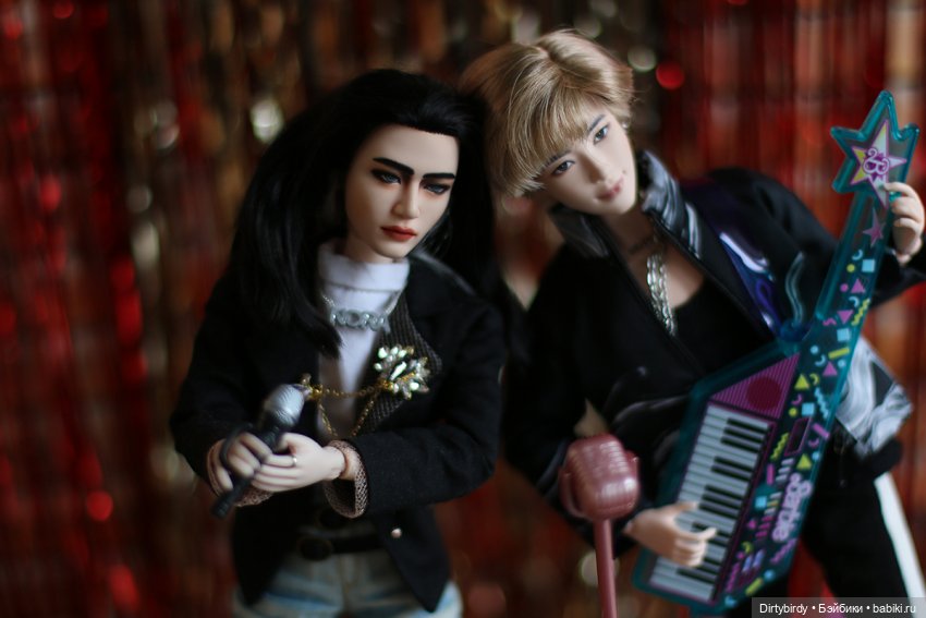 Дискотека 80-х или музыкальный подарок тётушкам от придурков