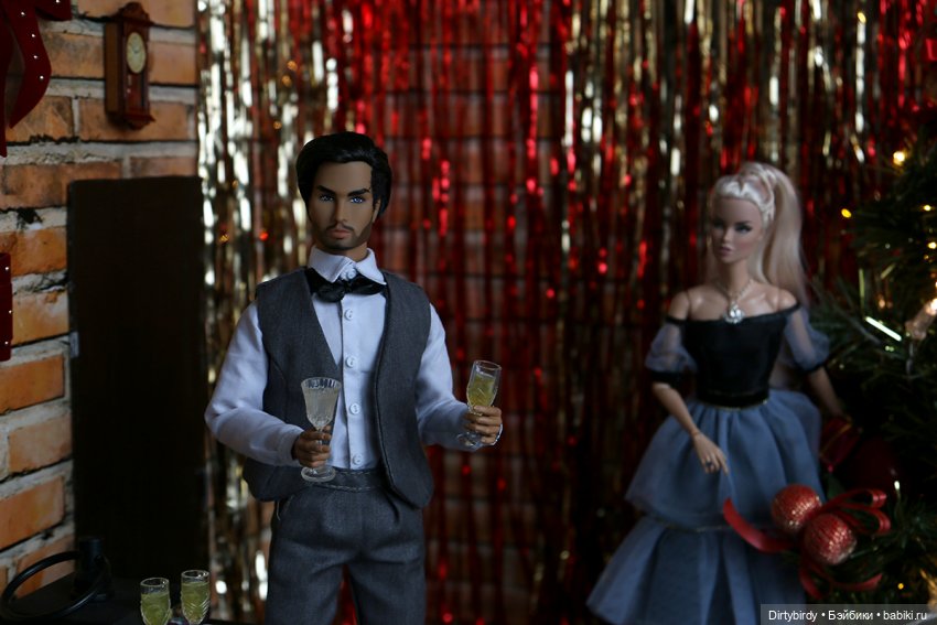 Да кто поверит, что этот адвокат ЕЙ родственник или Слухи на Новогоднем балу