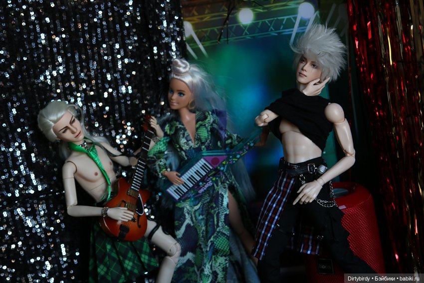 Team KAShi на открытии фестиваля DollCi