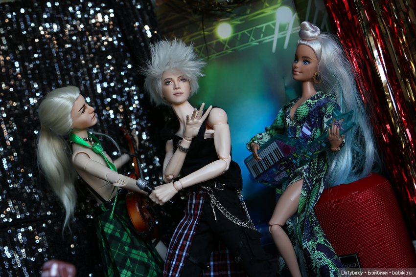 Team KAShi на открытии фестиваля DollCi