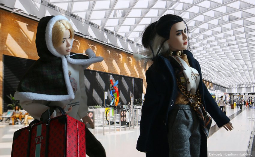 Чемодан номинанта DollCi должен быть заполнен не так🤨 (фото 2)