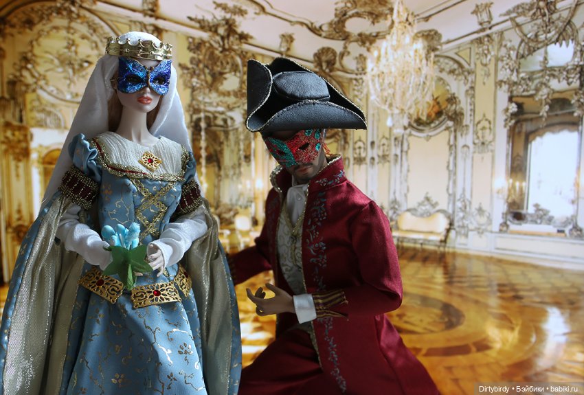 Это какой то дурдом! Нет, это карнавал! Первые дни на DollCi