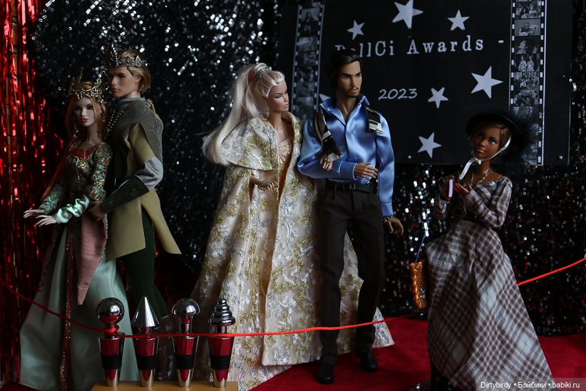 Это какой то дурдом! Нет, это карнавал! Первые дни на DollCi