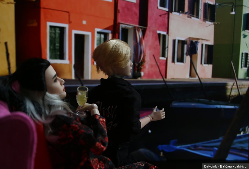 Мы на лодочке катались — Фестиваль DollCi: кукольный конкурс красоты и светская жизнь