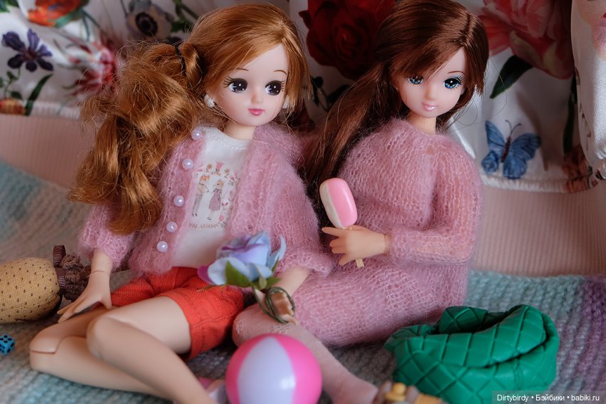 Ликка, Мари и Мими разбирают подарки с Доллскара (фото 4)