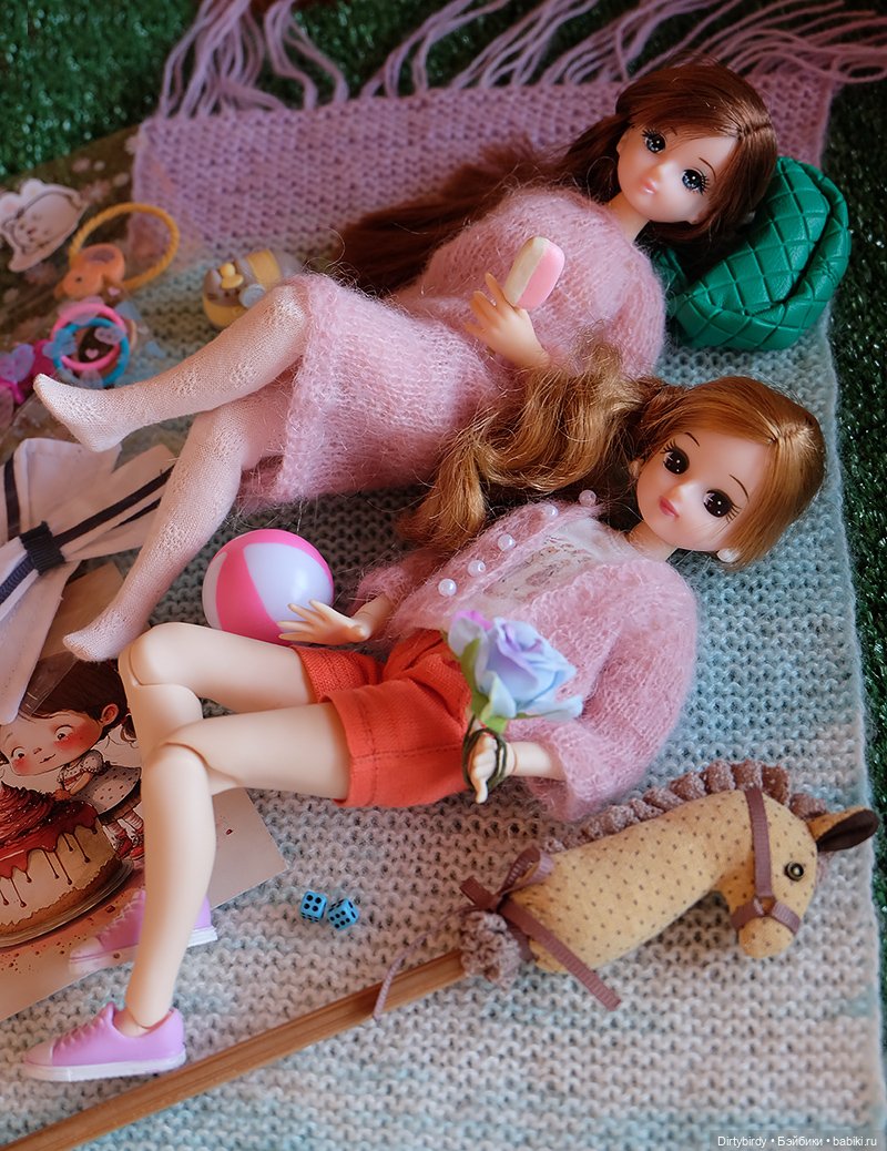 Ликка, Мари и Мими разбирают подарки с Доллскара (фото 2)