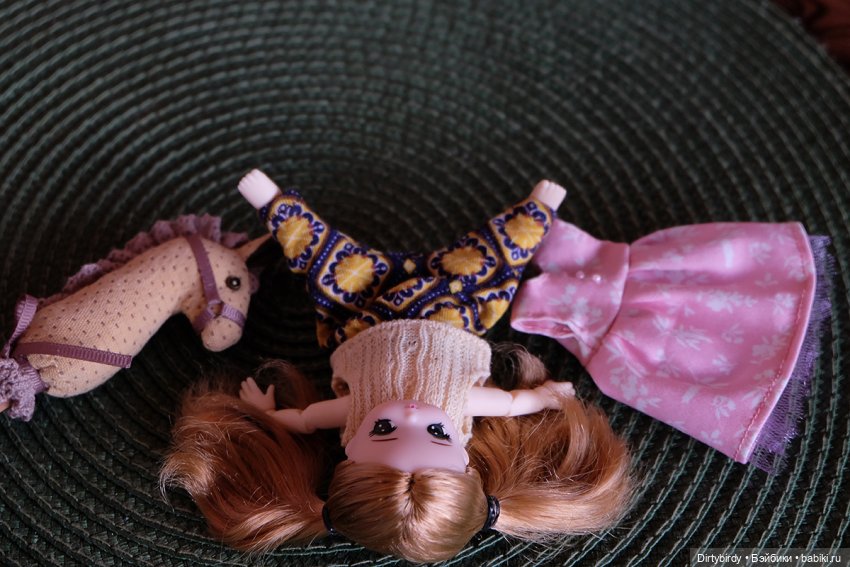 Ликка, Мари и Мими разбирают подарки с Доллскара (фото 6)