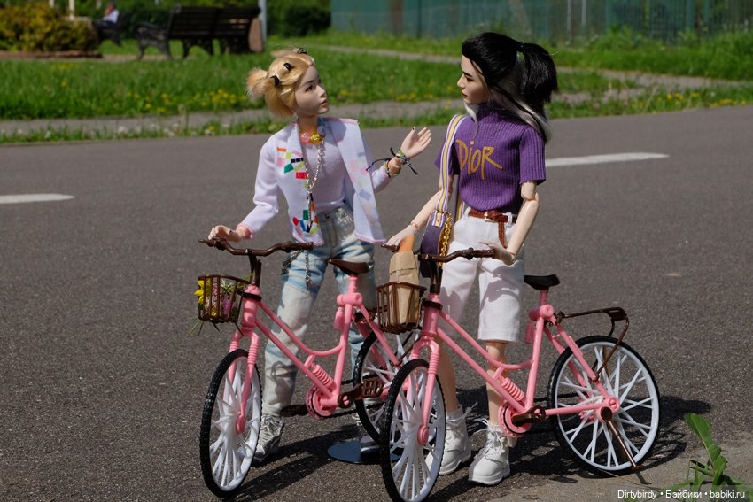 Колеса крутятся, колеса вертятся