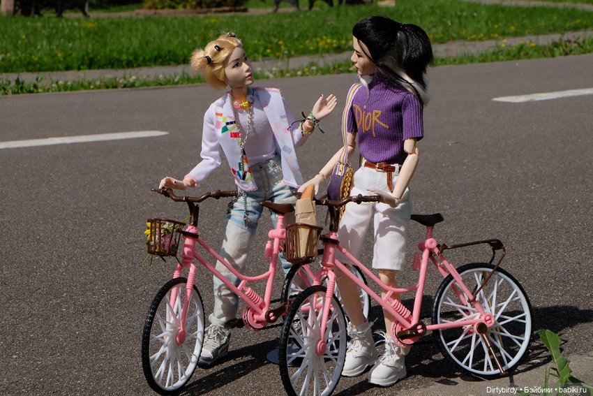 Колеса крутятся, колеса вертятся