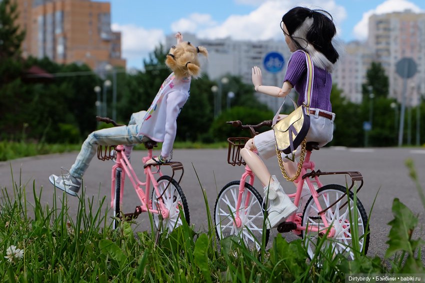 Колеса крутятся, колеса вертятся