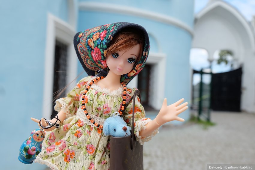 ДевУшка - Матрьёшка - БабУшка. Ликка и Ким Мари продолжают исследовать Коломну