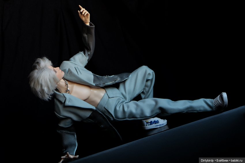 Champagne cool — Куклы BTS (БТС) от Mattel: K (фото 3)