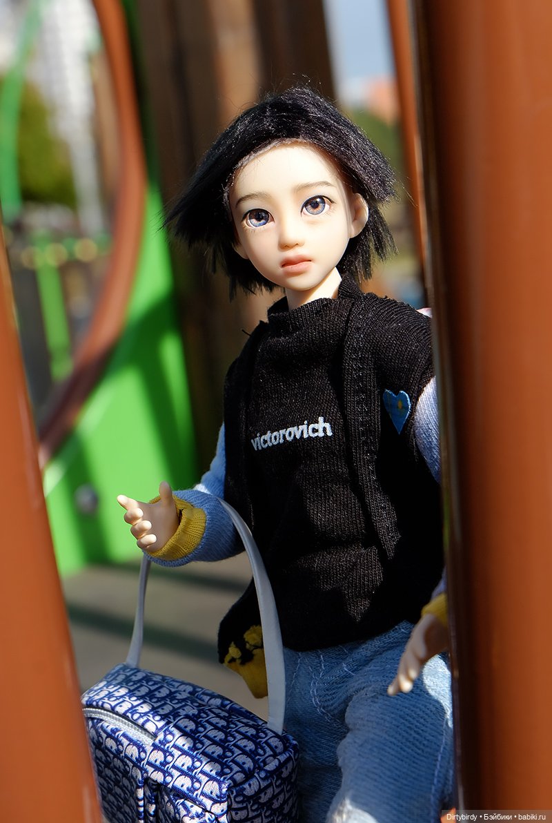 У подъезда — Куклы и тела Obitsu (Обитсу): 1/6 (фото 3)