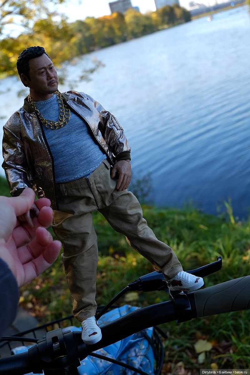 Велоприключения господина посла | Бэйбики Велоприключения господина посла